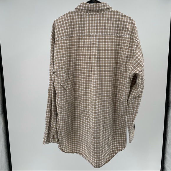 Tommy Hilfiger Men’s Button Up - Picture 3 of 3